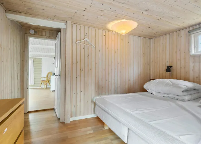 Ferienhaus Awesome In With Wifi *